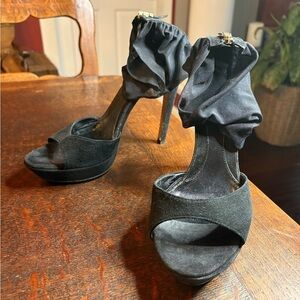 FENDI Silk Tulle Ankle Cuff Suede Platform Sandal Heels. Size 40